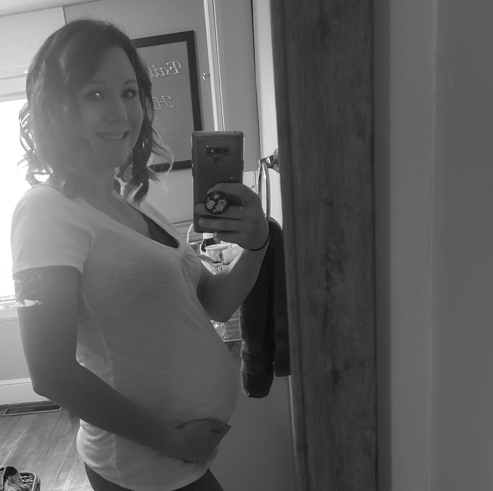 💙💙 Closet Closing... Baby on the way 💙💙